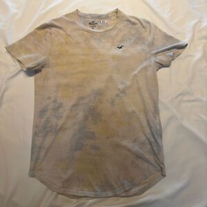 Hollister, small tie-dye T-shirt